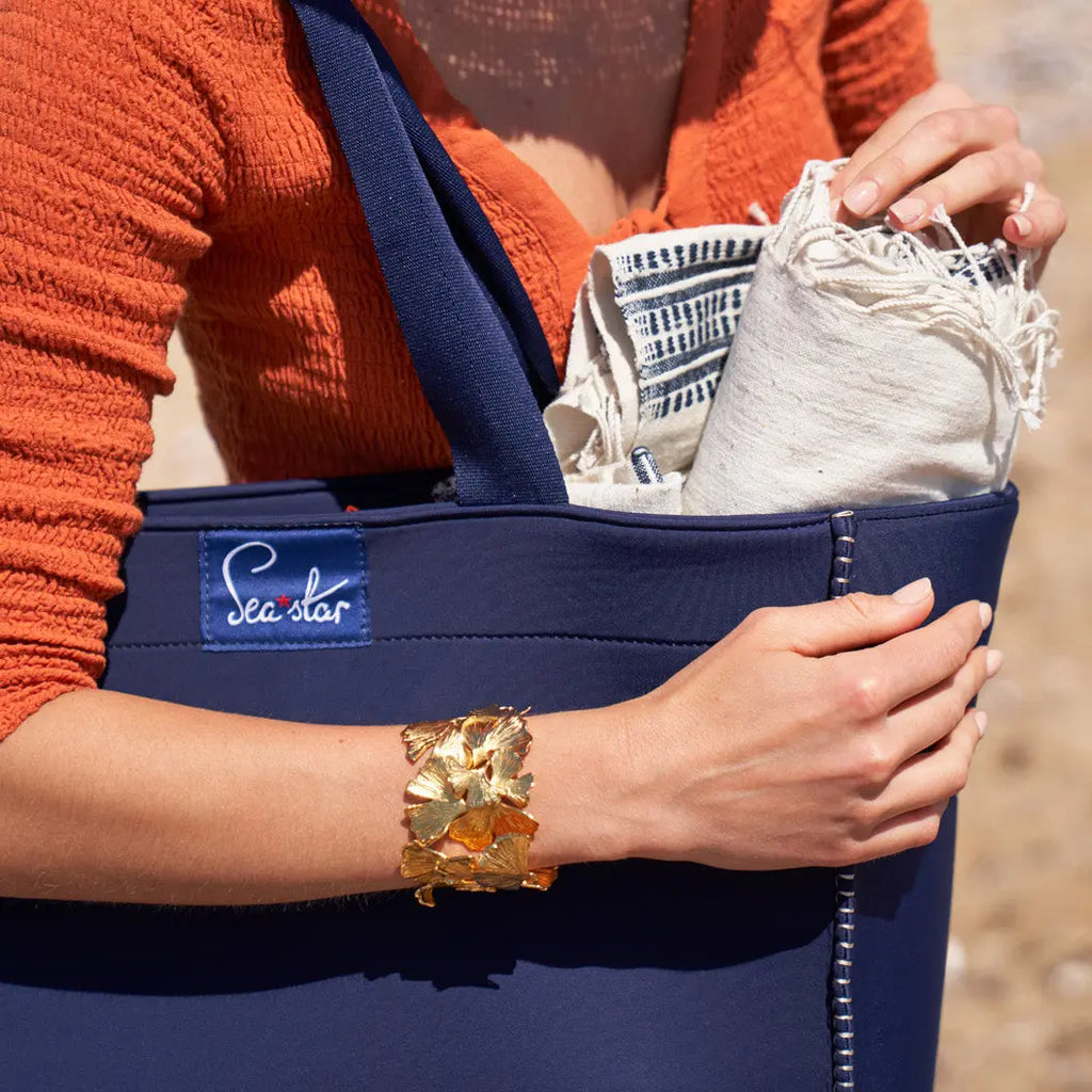 DARK NAVY - VOYAGER TOTE Sea Star Beachwear